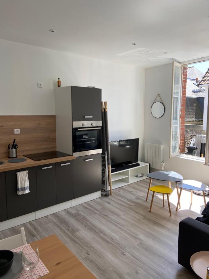 Cosy Flat Carteret - Appartement centre bourg - 4 personnes Barneville-Carteret Extérieur photo