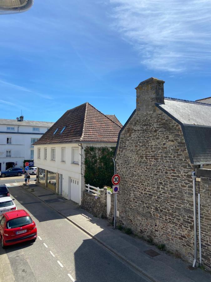 Cosy Flat Carteret - Appartement centre bourg - 4 personnes Barneville-Carteret Extérieur photo